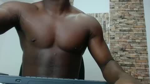zousxxx online show from February 11, 7:59 pm