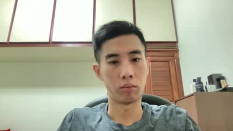 Z online show from December 2, 3:31 pm
