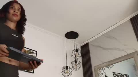 Zuri  online show from October 6, 7:20 pm