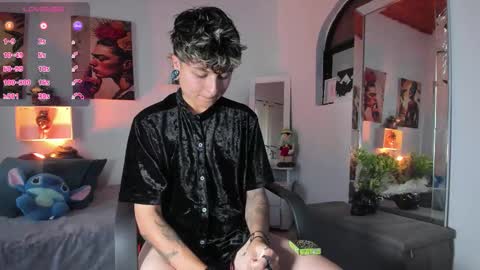 Zury Ramirez online show from November 26, 9:44 pm