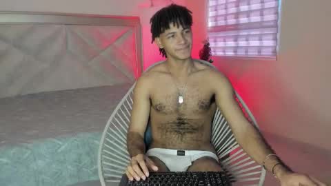 zyan_moreno online show from November 27, 4:36 pm