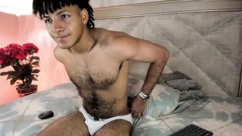 zyan_moreno online show from November 4, 7:04 pm