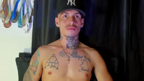 Snapshot of zyongarcia2020 chatting on February 15, 1:49 pm zyon garcia online show from February 15, 1:49 pm