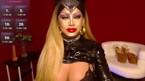 zyradom online show from December 20, 4:36 pm