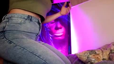 zzarraaa online show from November 27, 7:54 pm