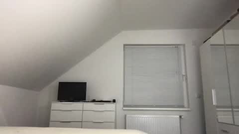 zzz123_cam online show from December 2, 4:27 pm