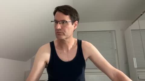 zzz123_cam online show from August 5, 3:09 pm