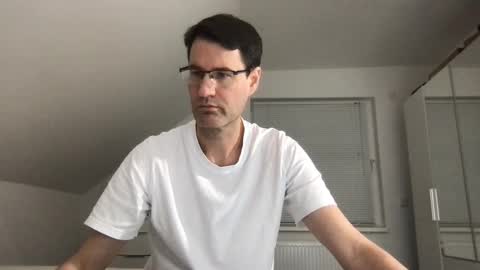 zzz123_cam online show from November 29, 4:14 pm